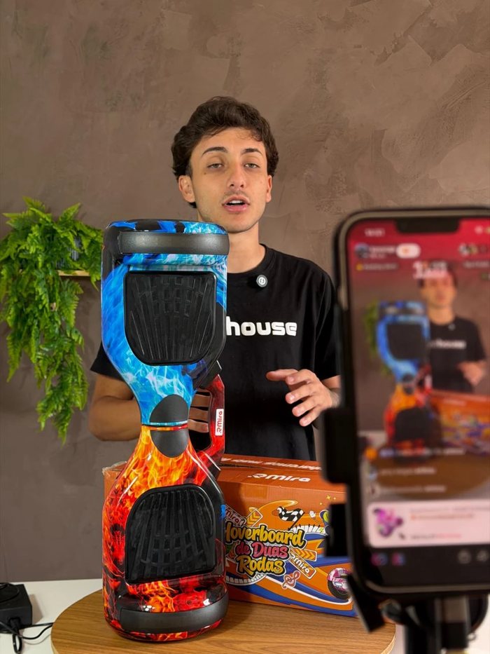Live da Live House vendendo hoverboard